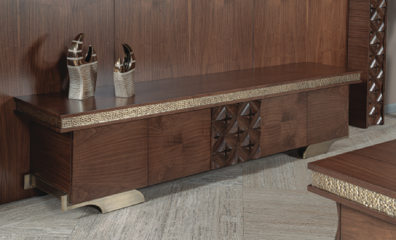 Vivanta Embroidered Executive Office Set