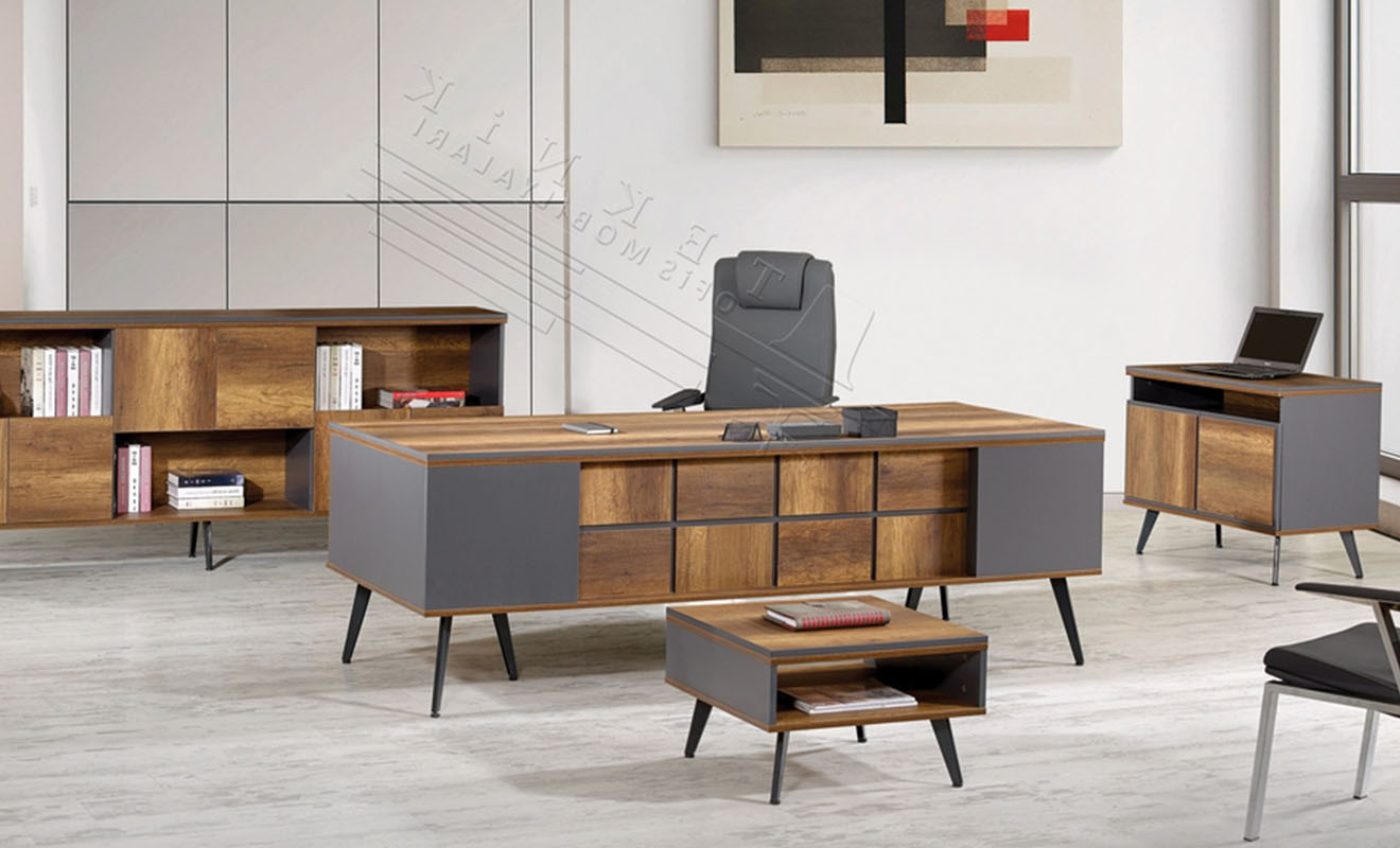 Pier Executive Office Suite