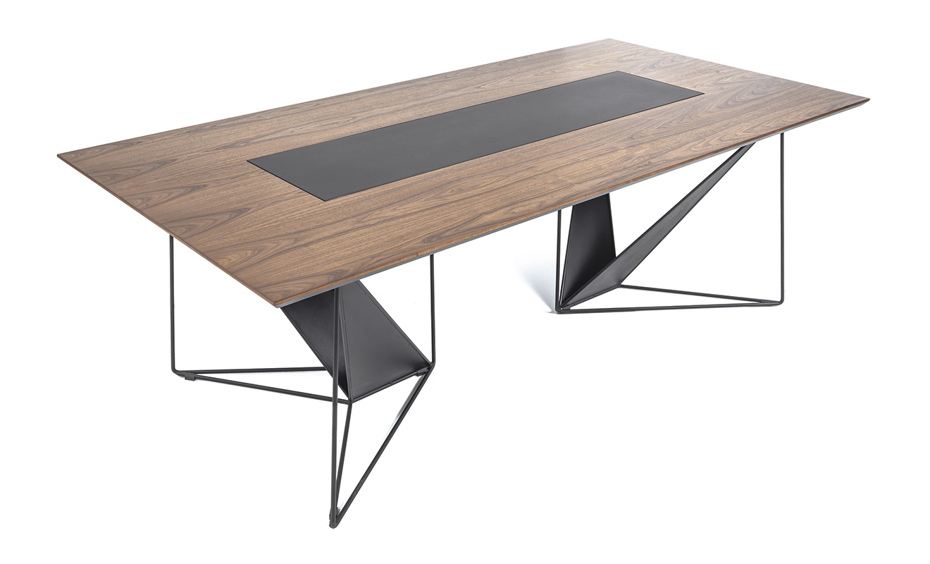 Ployer Design Meeting Table
