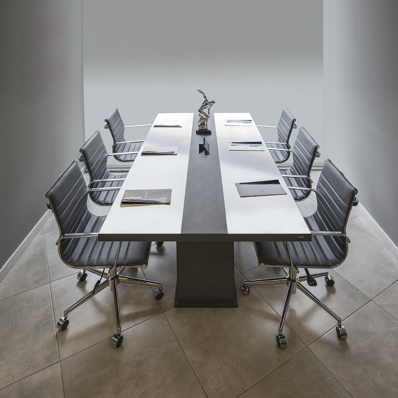 Staline Toplantı Masası