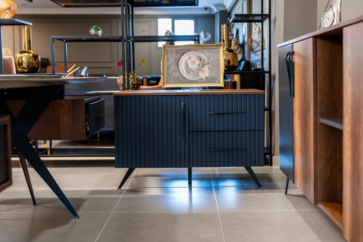 Mozart Executive Desk