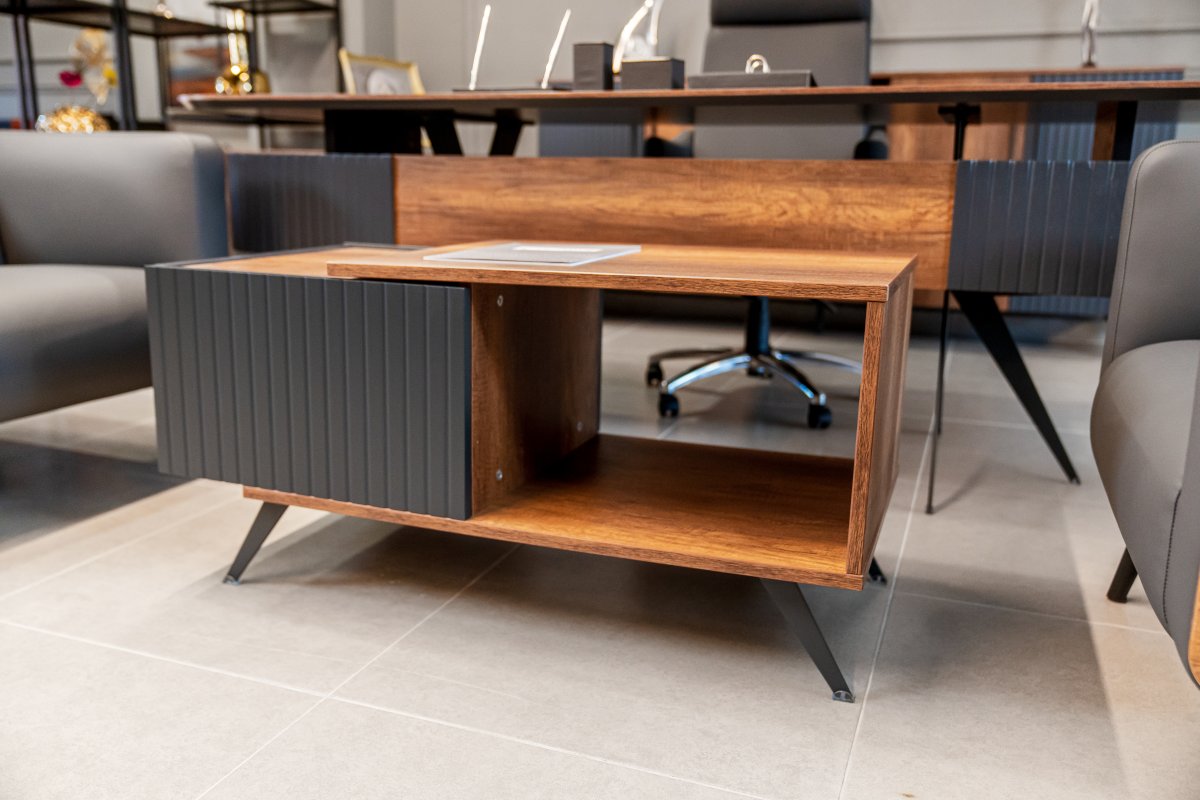 Mozart Executive Desk