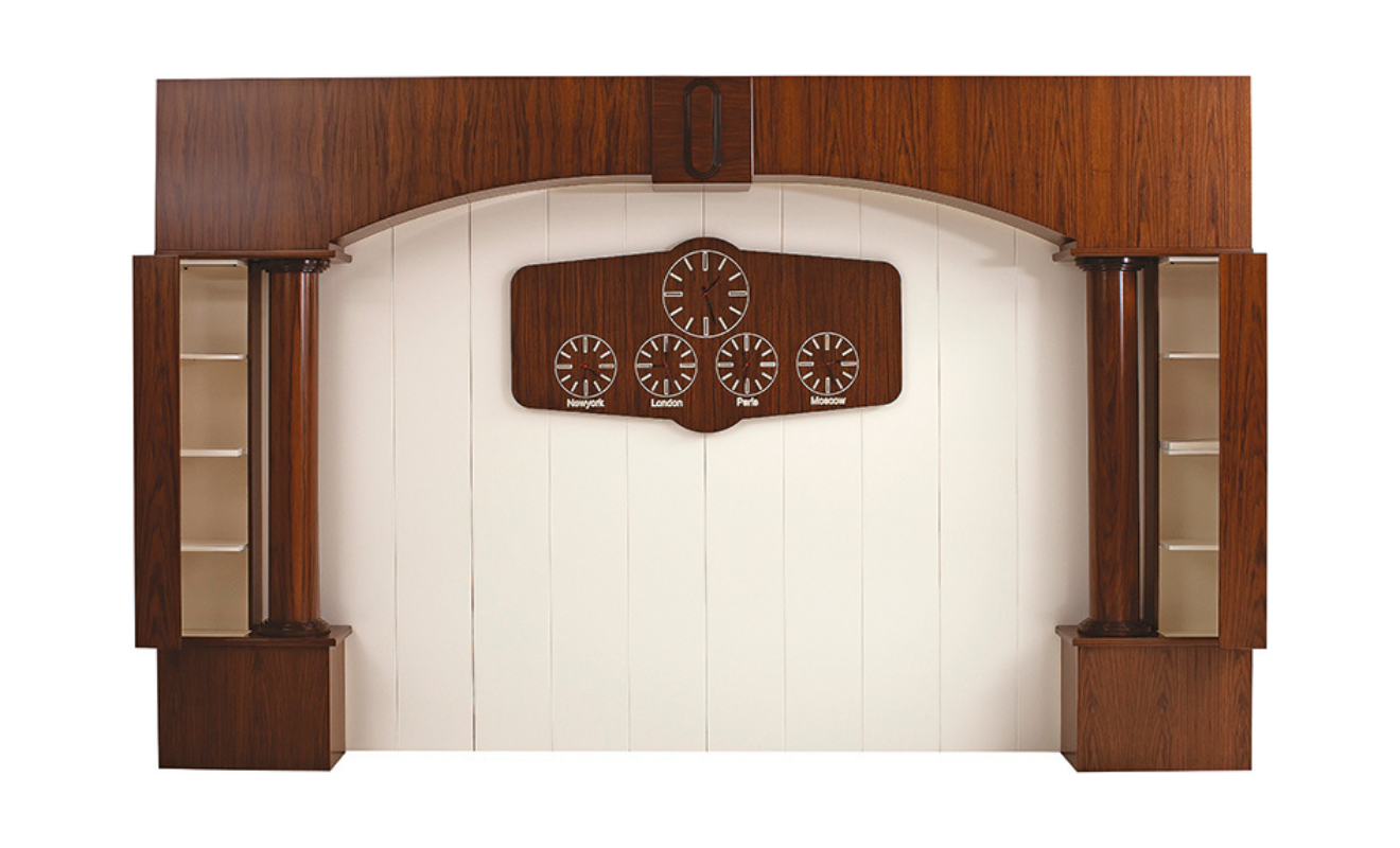 Pirus VIP Executive Desk Set