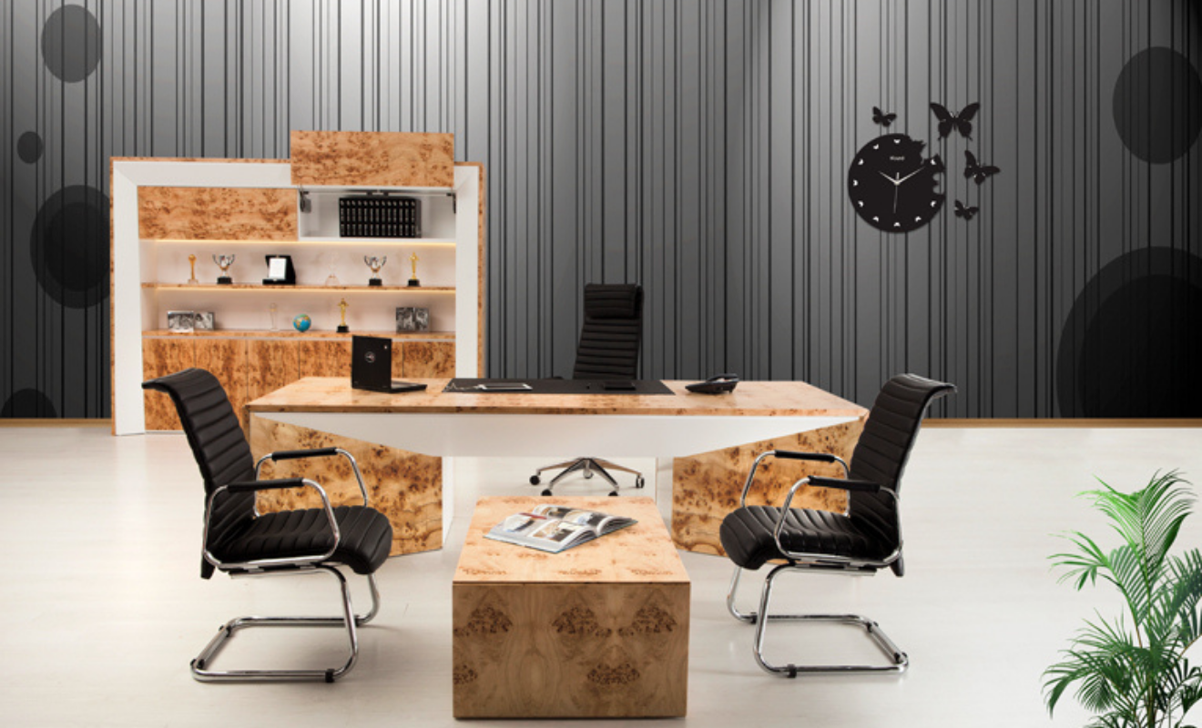 Pukka Executive Desk Set