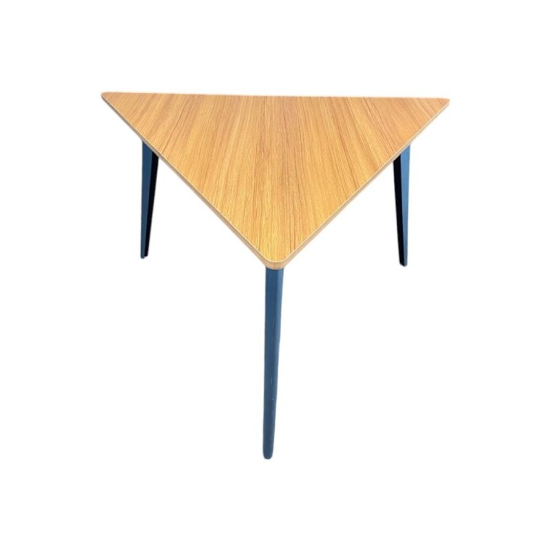 ATOM BERMUDA CEVİZ MDF TOPLANTI MASASI